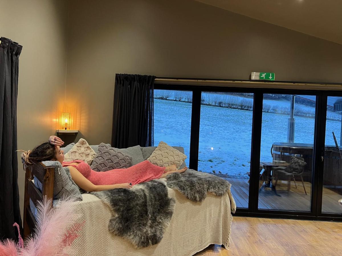 Villa Quirky, Luxury Hideaway Llanbrynmair Exterior foto